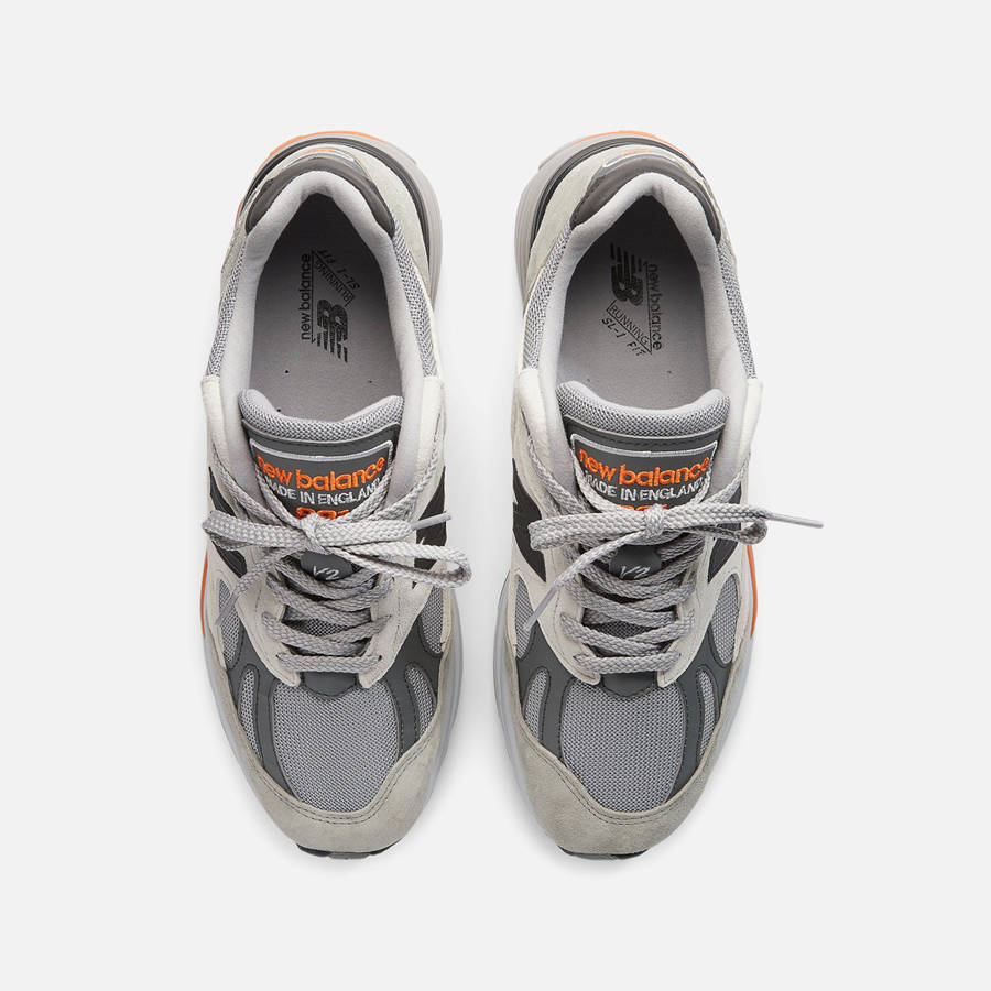 Grey / Orange Men Kith New Balance Made in UK 991v2 Sneakers | 2713-FQPGW