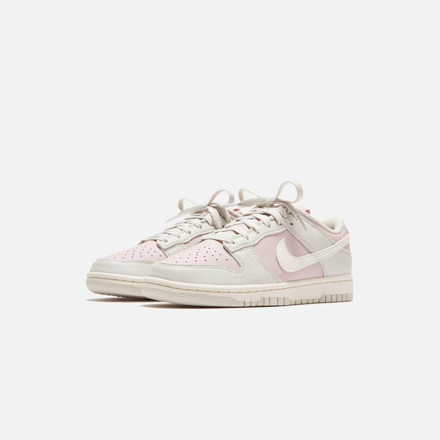 Light Beige Men Kith Nike WMNS Dunk Low Sneakers | 9402-KMCWU