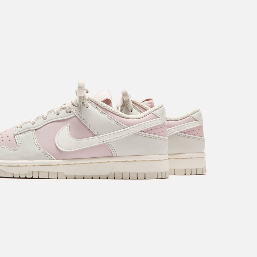Light Beige Men Kith Nike WMNS Dunk Low Sneakers | 9402-KMCWU