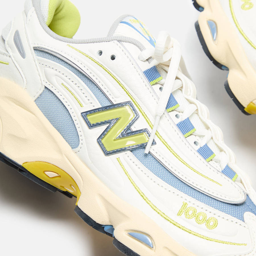 Light Blue Men Kith New Balance M1000 Sneakers | 3904-NCRLZ