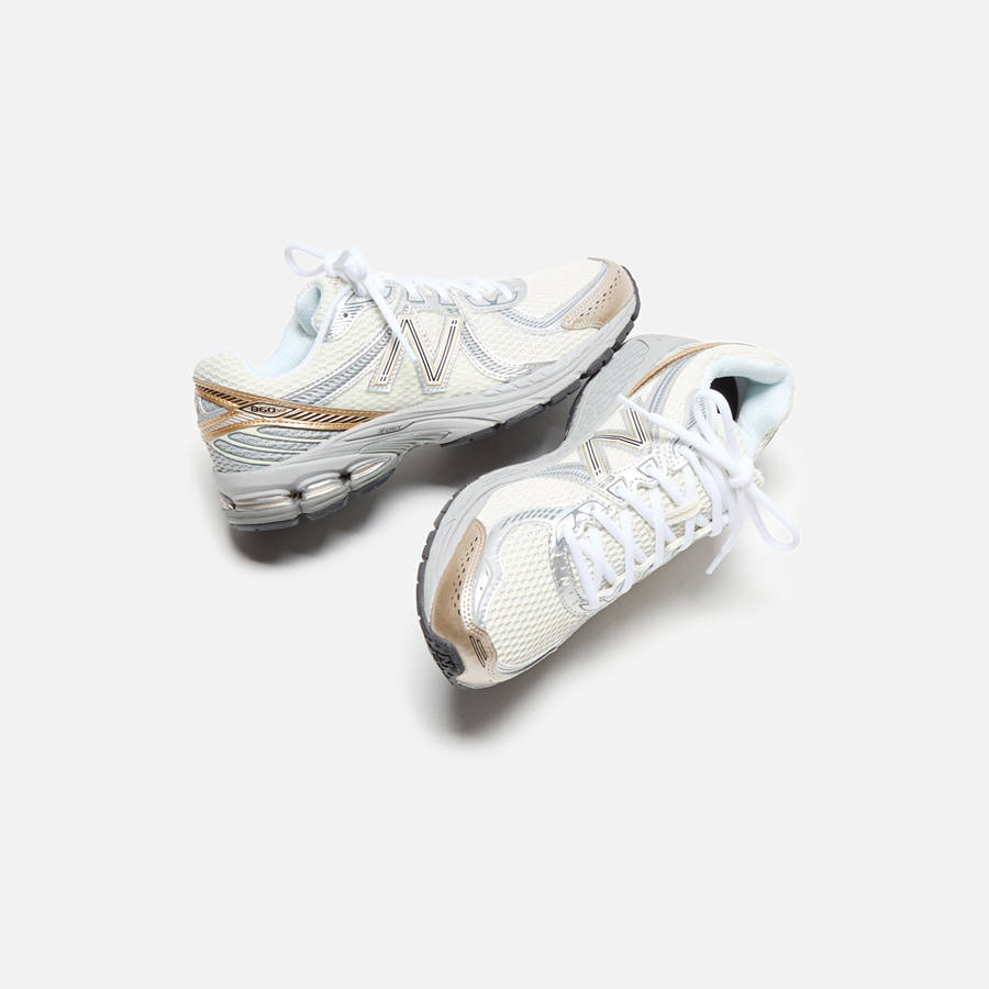 Light Blue / Gold Men Kith New Balance 860v2 Sneakers | 4503-GHTCZ
