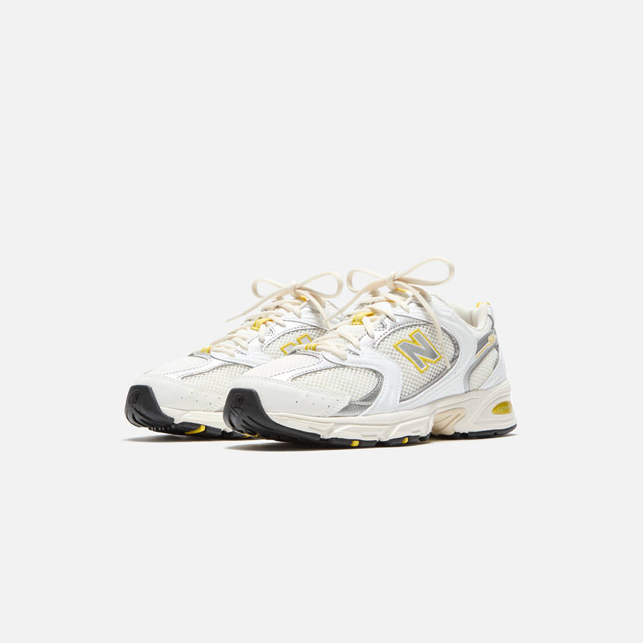 Light Blue / White / Lemon Men Kith New Balance 530 Sneakers | 6037-THVIY