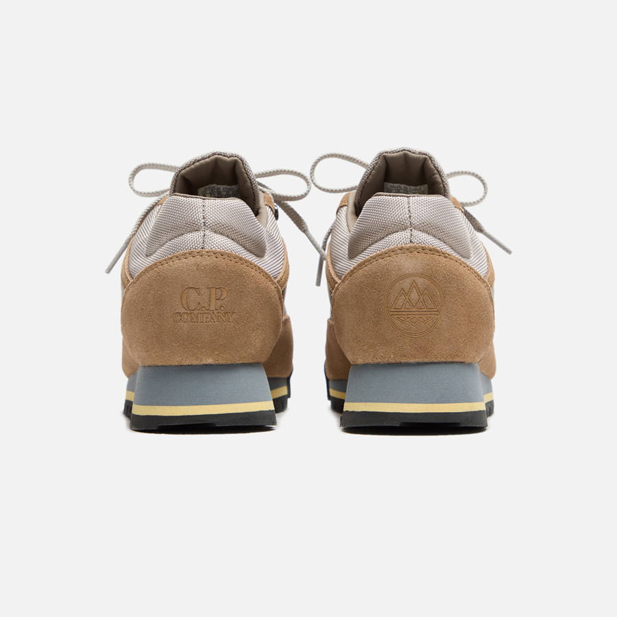 Light Brown / Grey Men Kith adidas x CP Company Helvellyn Spzl Sneakers | 0183-MRCQU
