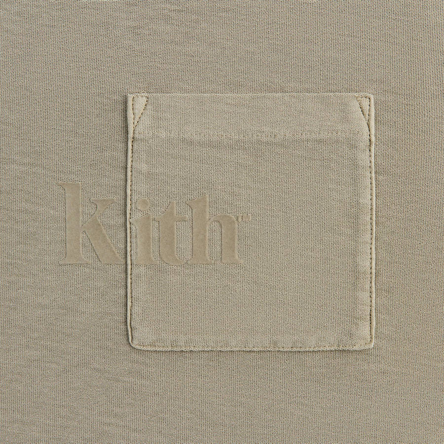 Light Green Men Kith Long Sleeve Quinn T-Shirt | 2135-OHIZL