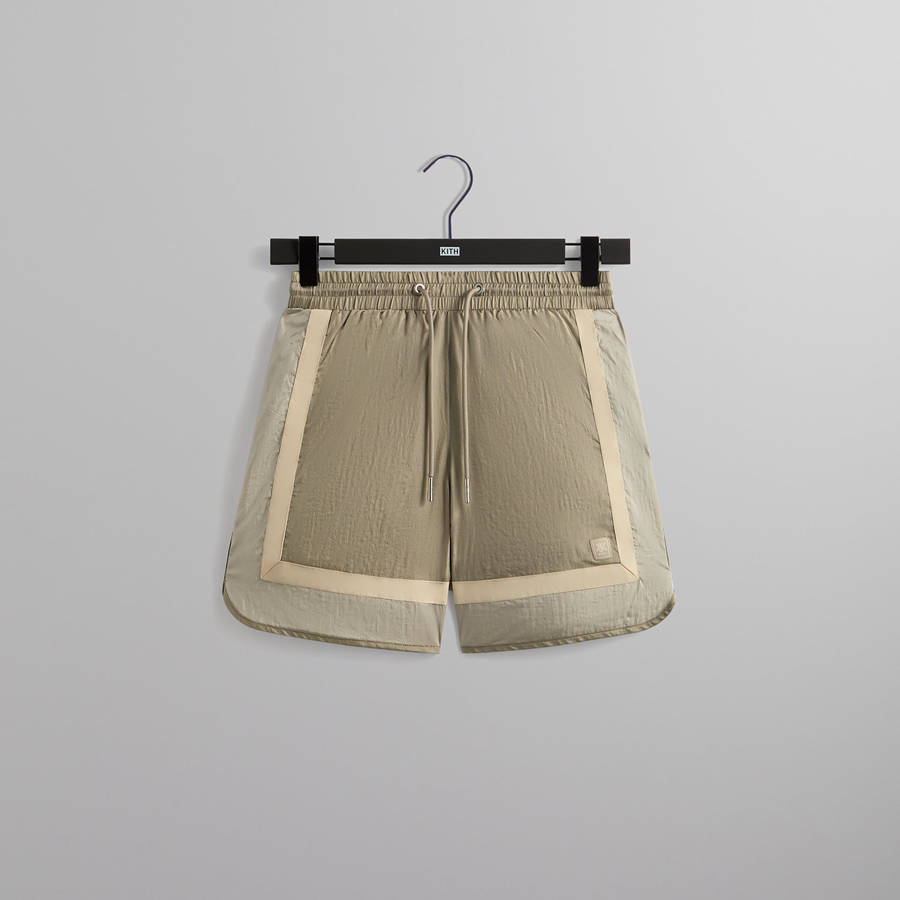 Light Green Men Kith Washed Dylan Shorts | 5931-UOTQZ