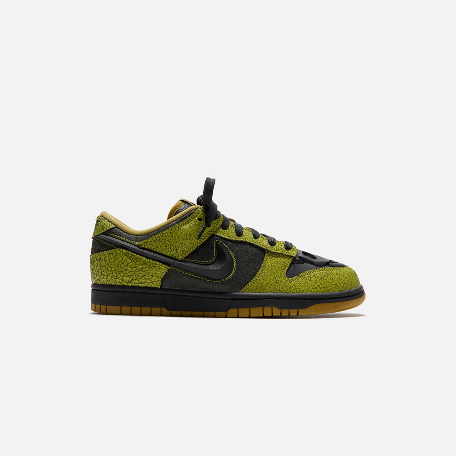 Light Green / Black / Yellow Men Kith Nike Dunk Low Retro QS Sneakers | 2451-EIQRH
