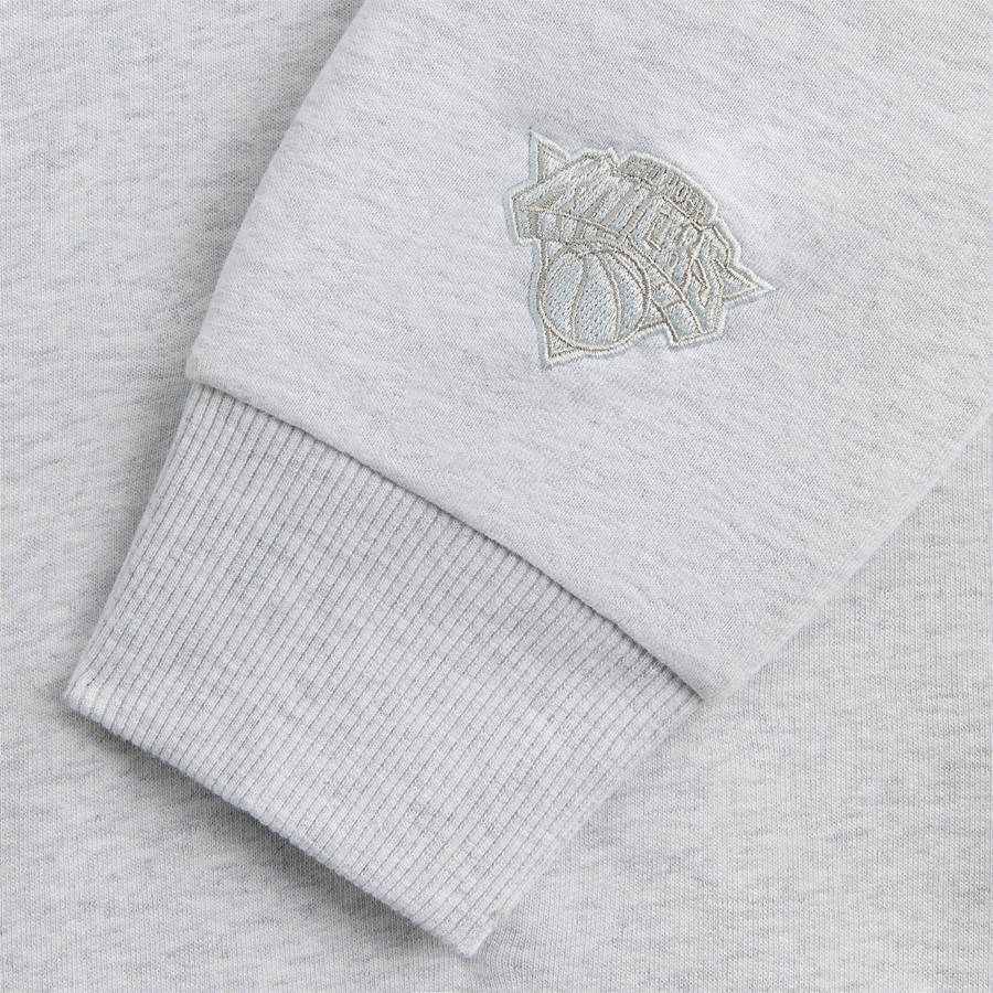 Light Grey Men Kith for the New York Knicks Showtime Vintage Nelson Crewneck Sweatshirts | 8176-GKHET