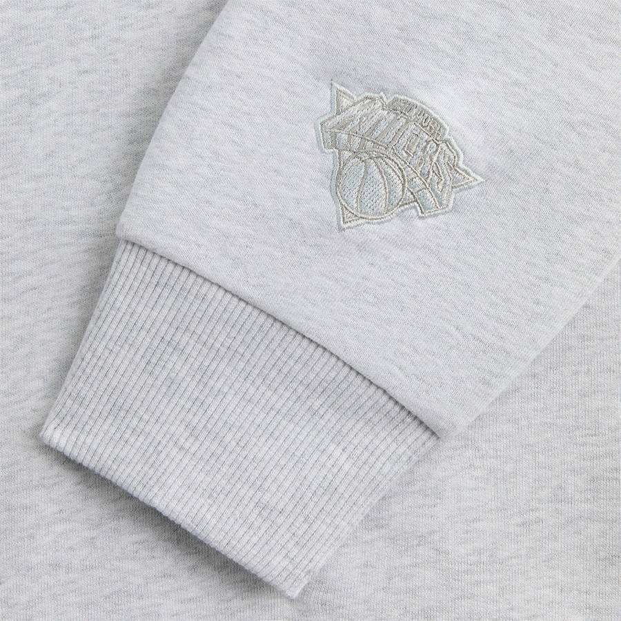 Light Grey Men Kith for the New York Knicks Classic Vintage Nelson Crewneck Sweatshirts | 6073-GUVKW