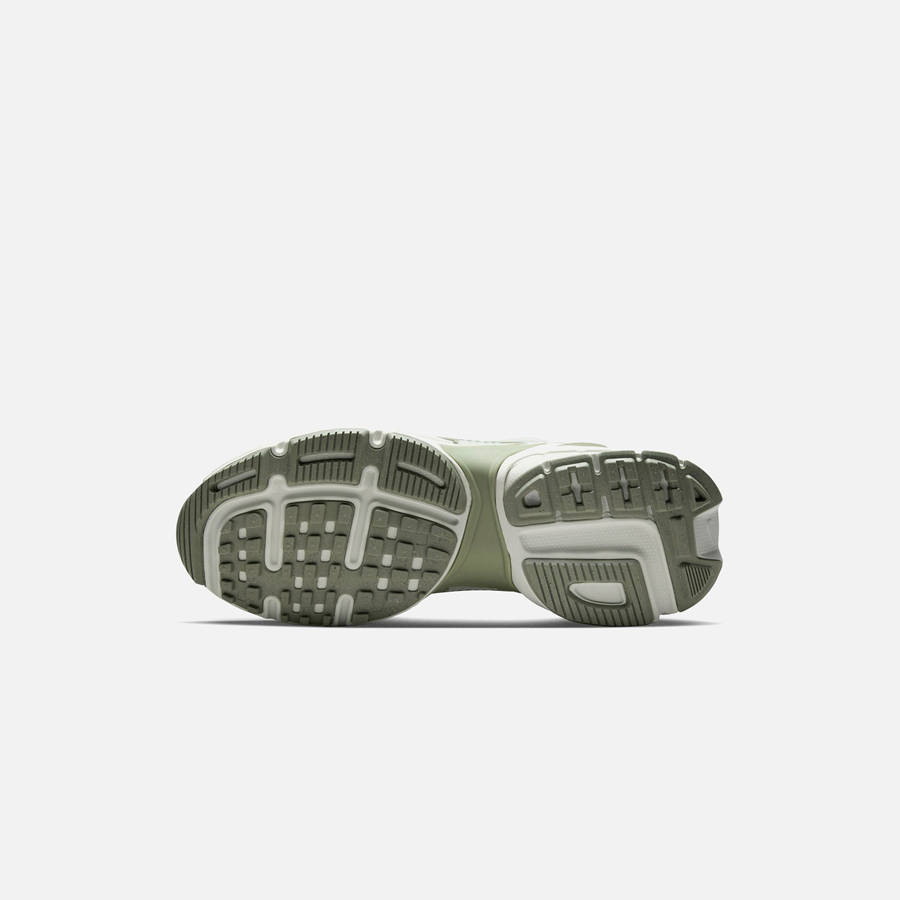 Light Silver / White Women Kith Nike WMNS V2K Run Sneakers | 3528-KZPJB