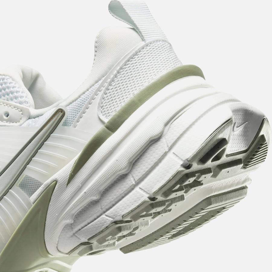 Light Silver / White Women Kith Nike WMNS V2K Run Sneakers | 3528-KZPJB