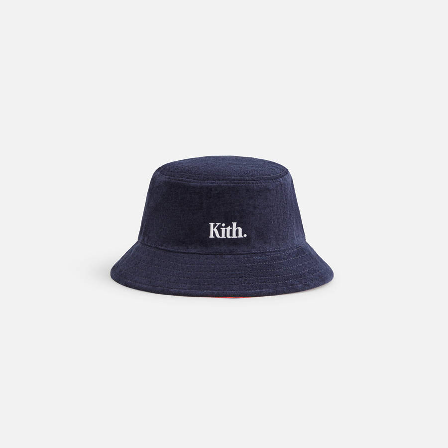 Navy Kids' Kith Chenille Reversible Bucket Hat Headwear | 2954-PCGWK