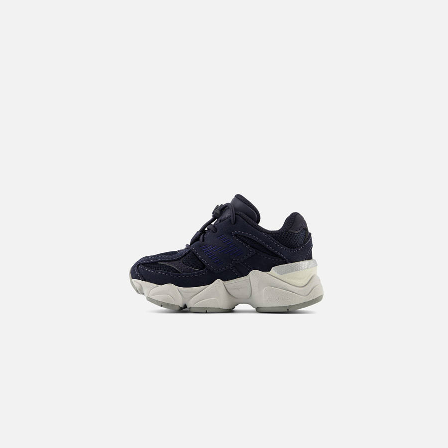 Navy Kids' Kith New Balance Infant 9060 Sneakers | 1670-IATMJ