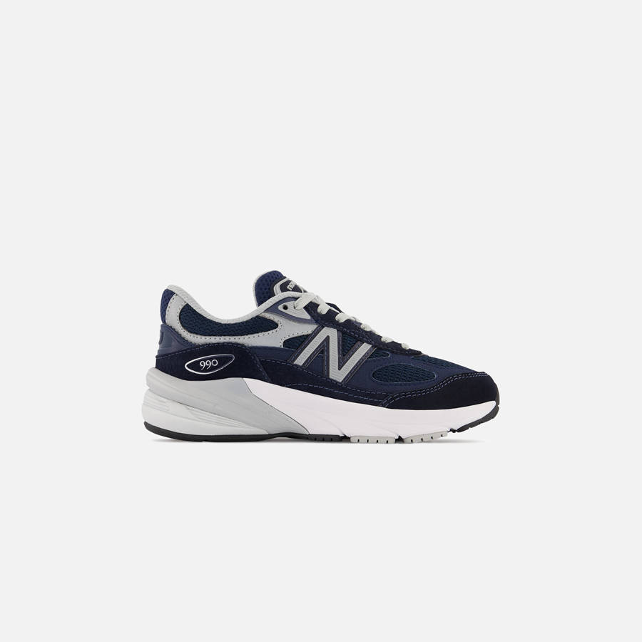 Navy Kids' Kith New Balance Pre-School Made in USA 990v6 Sneakers | 3841-VRETD