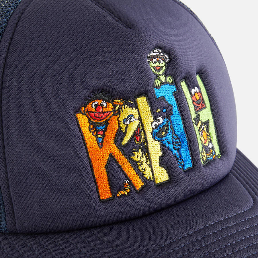 Navy Kids' Kith for Sesame Street Trucker Hat Headwear | 2783-TKXDV