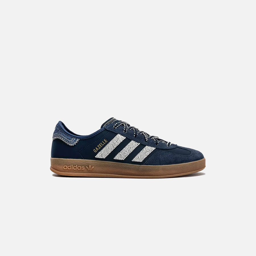 Navy Men Kith CLOT x adidas Gazelle By Edison Chen Sneakers | 0891-ULCQF
