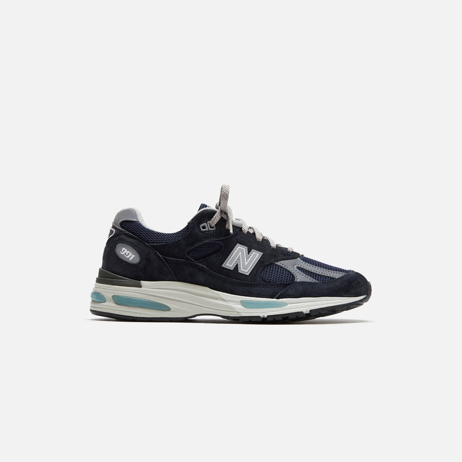 Navy Men Kith New Balance Made in UK 991v2 Sneakers | 3516-JWLKF