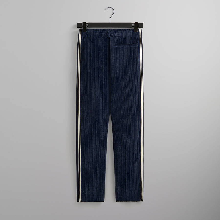 Navy Men Kith Velvet Cord Damon Track Pants | 3129-NHXIV