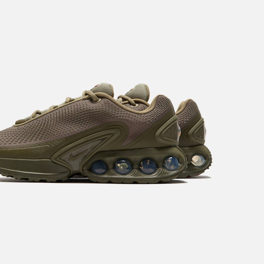 Olive Men Kith Nike Air Max Dn Sneakers | 1738-QEBHS