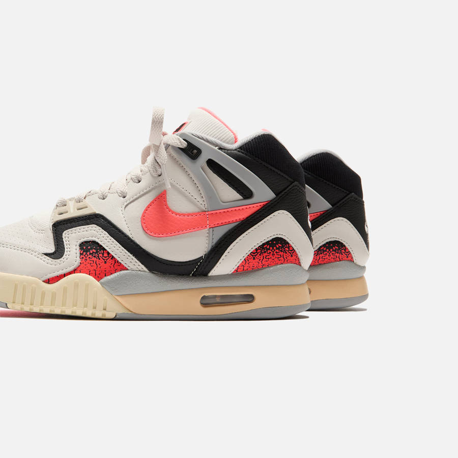 Orange / Black / Silver / White Men Kith Nike Air Tech Challenge 2 Sneakers | 1587-BWMCF