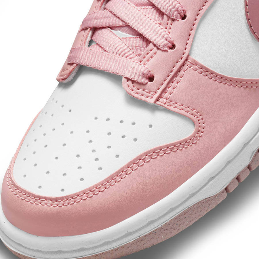 Pink / White / Burgundy Kids' Kith Nike GS Dunk Low Sneakers | 9486-RGUCS