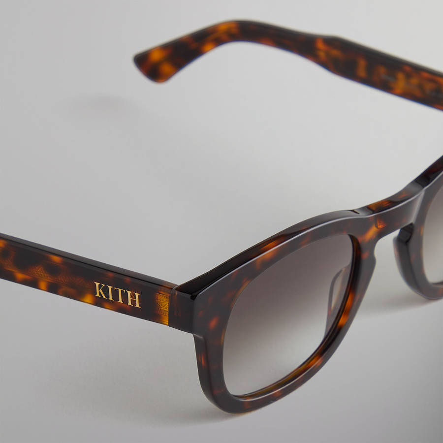 Red Men Kith Orosei Sunglasses | 4125-FKRNC