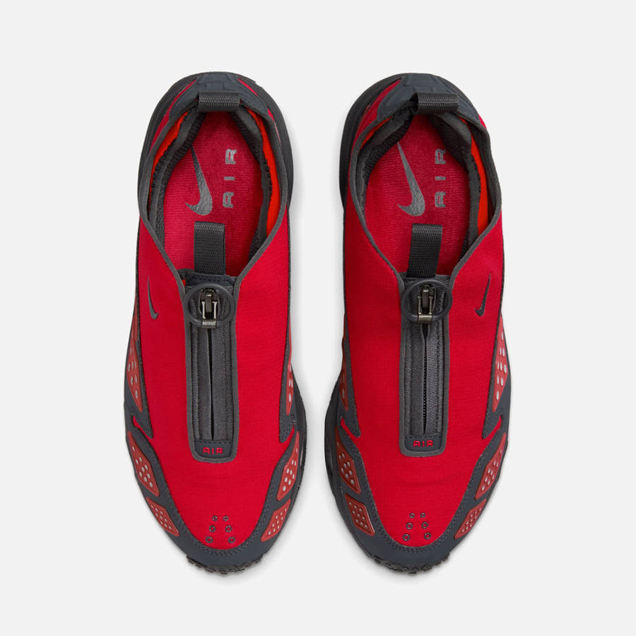 Red / Black / Dark Grey Women Kith Nike WMNS Air Max SNDR GORE-TEX Sneakers | 4385-DJOTH