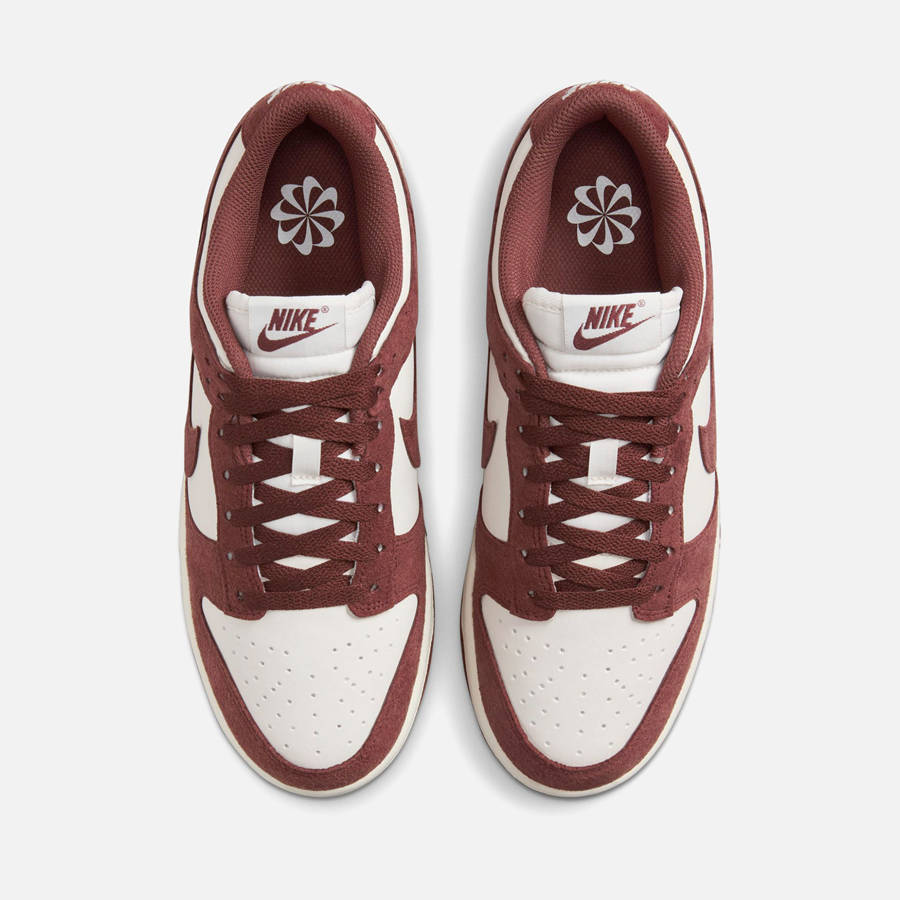 Red / White Men Kith Nike Dunk Low Sneakers | 3298-SECXH