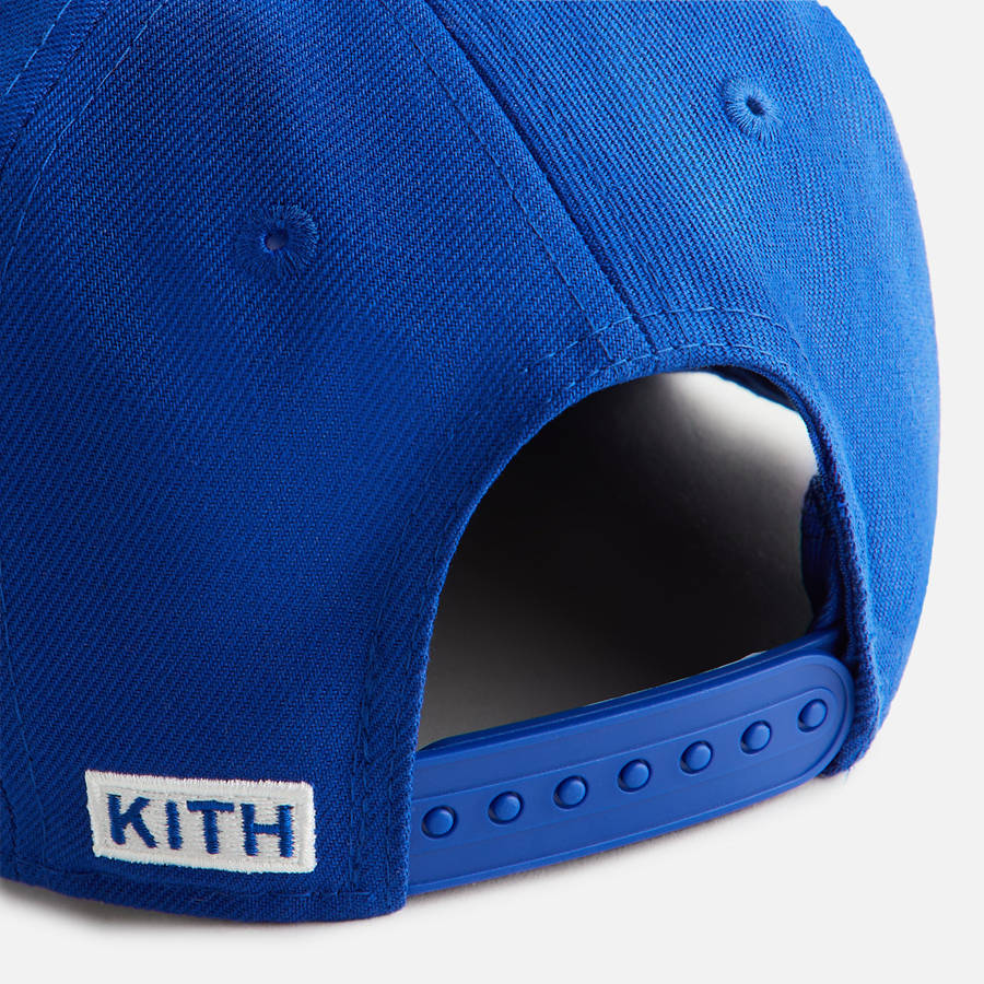 Royal Kids' Kith and New Era for the New York Knicks Superman Snapback Headwear | 1896-RIXOF