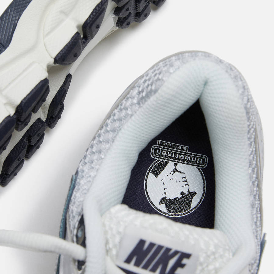 Silver / Black Women Kith Nike WMNS Zoom Vomero 5 Sneakers | 3654-ZVWQS