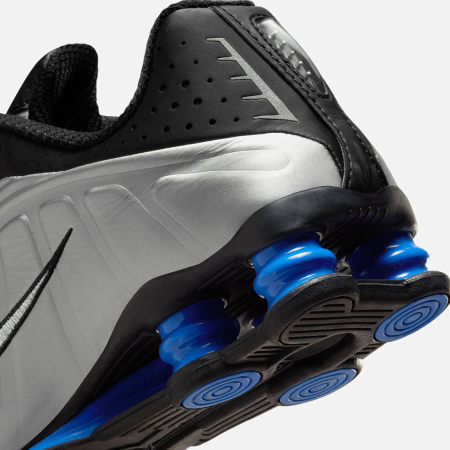Silver / Black / Blue Women Kith Nike WMNS Shox R4 Sneakers | 8362-JLGCW