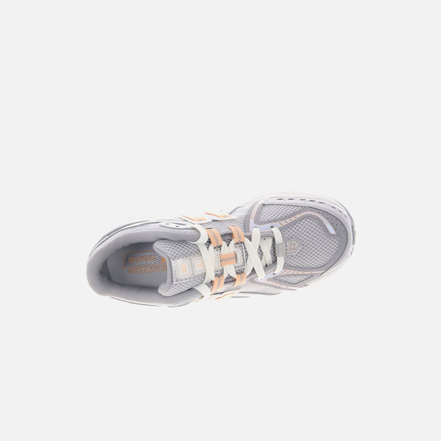 Silver / Coral Kids' Kith New Balance GS 1906 Sneakers | 9701-RXQCF