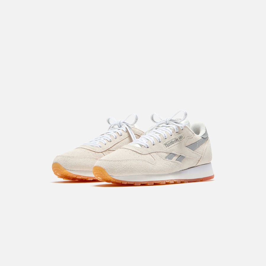 Silver / White Men Kith Reebok x Place+Faces Classic Leather Sneakers | 8093-NEHLP
