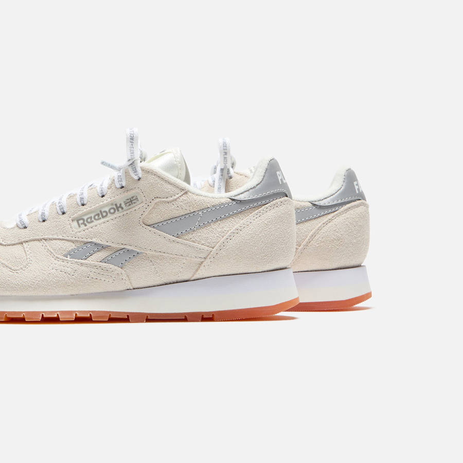 Silver / White Men Kith Reebok x Place+Faces Classic Leather Sneakers | 8093-NEHLP
