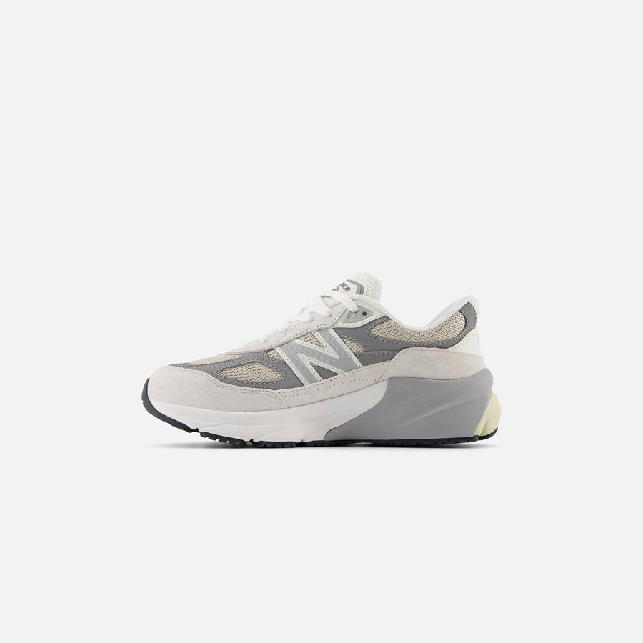 White Kids' Kith New Balance GS 990v6 Sneakers | 1392-YADGI