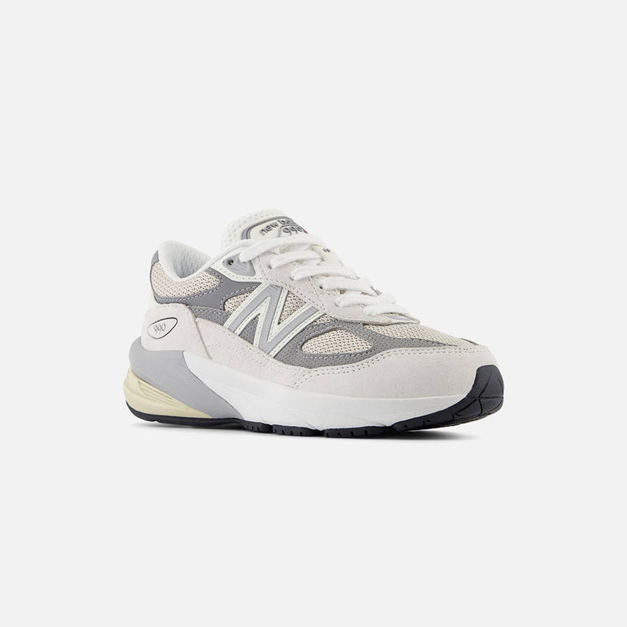 White Kids' Kith New Balance PS Made in USA 990v6 Sneakers | 8091-LDICQ
