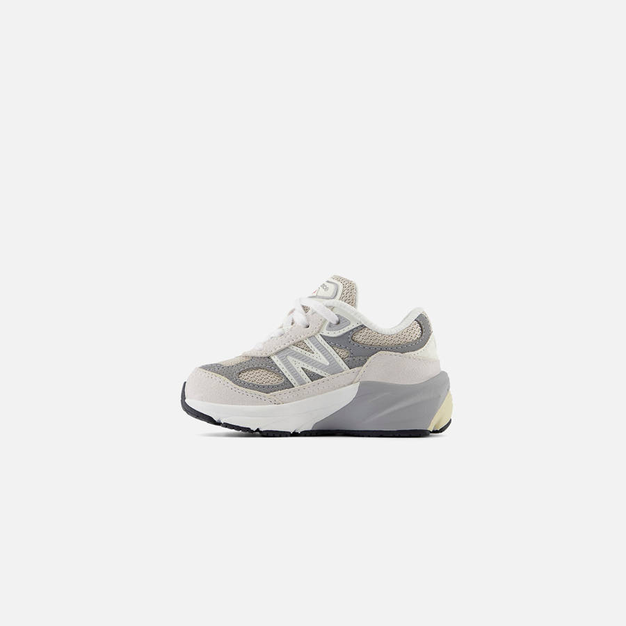White Kids' Kith New Balance TD 990v6 Sneakers | 2489-NJXOU