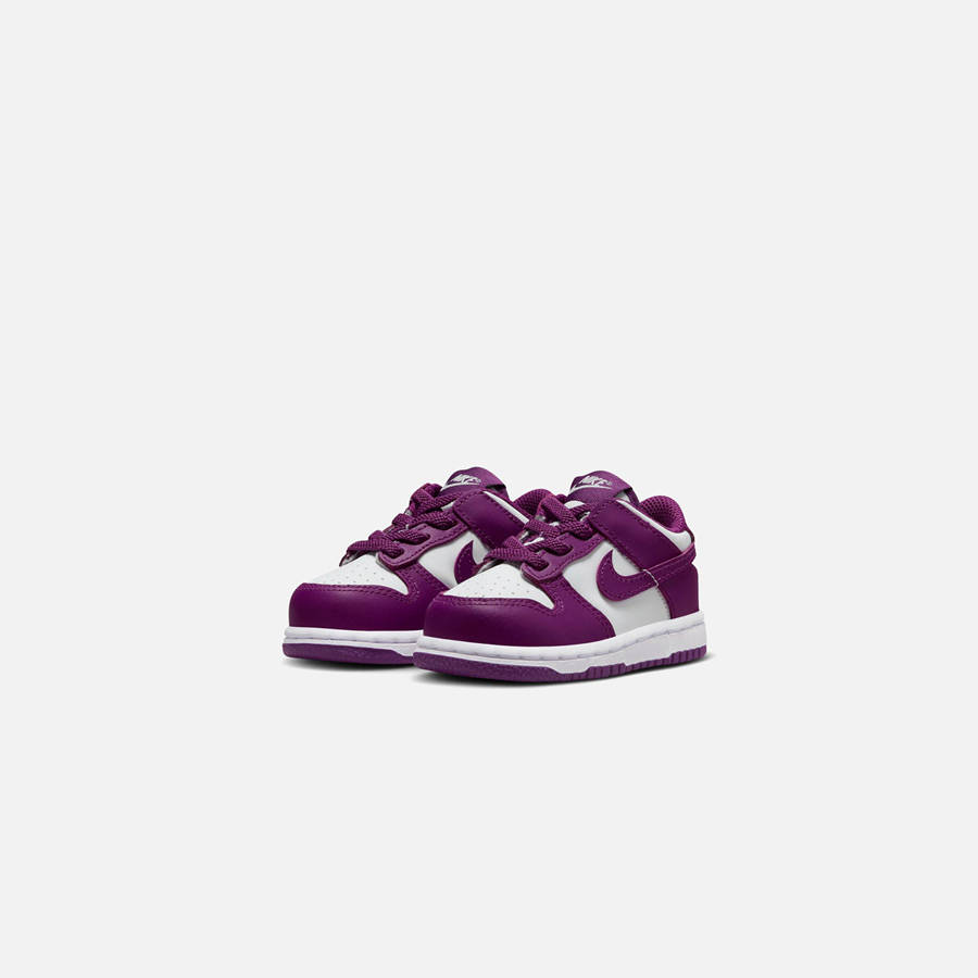 White Kids' Kith Nike TD Dunk Low Sneakers | 0713-SMJHK