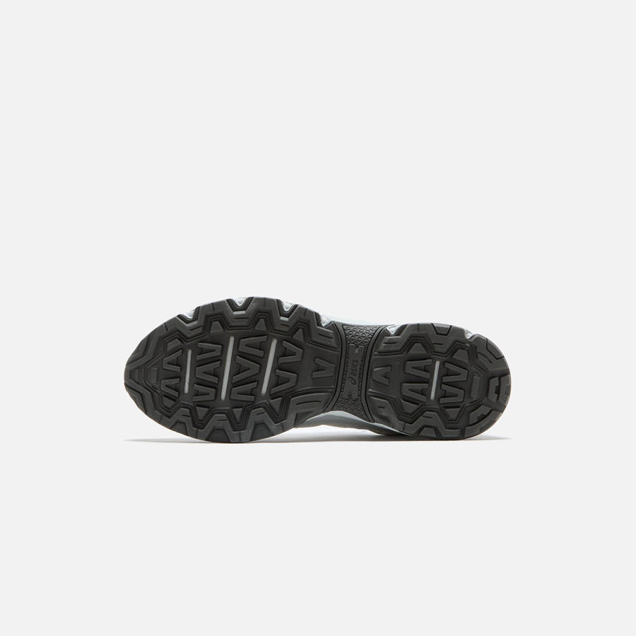 White Men Kith ASICS x Hidden GEL-Venture 6 Shield Sneakers | 9146-JNEBR