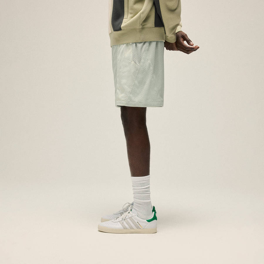 White Men Kith Harden Panelled Mesh Shorts | 7693-IPUYW