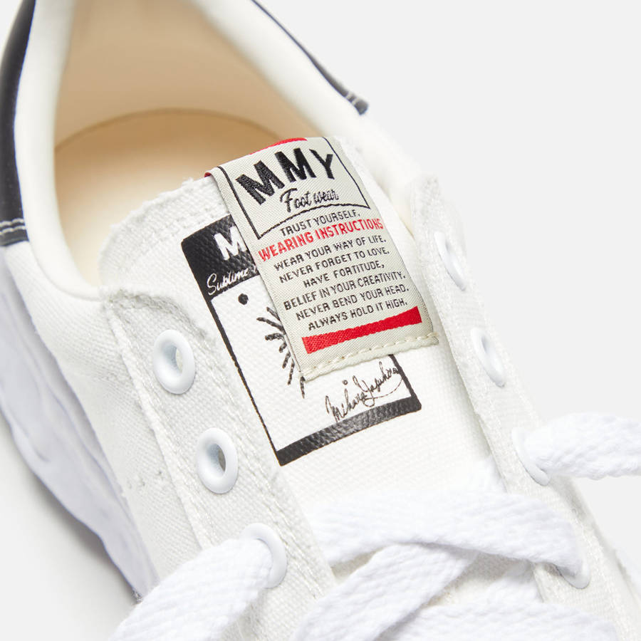 White Men Kith Mihara Yasuhiro Charles Canvas Sneakers Sneakers | 8460-BIHSX