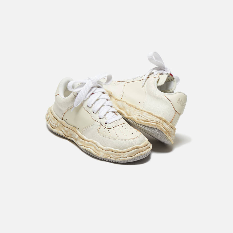 White Men Kith Mihara Yasuhiro Wayne Sneakers | 0579-HQWKM
