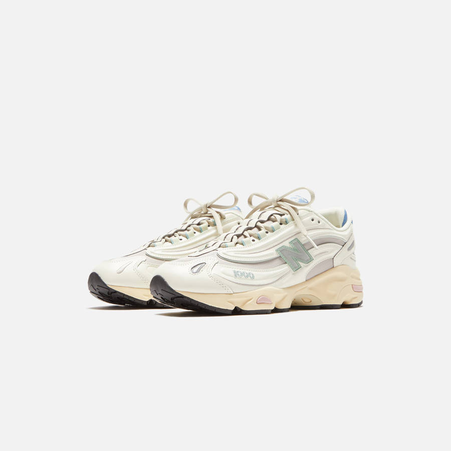 White Men Kith New Balance M1000 Sneakers | 6324-WIUNH