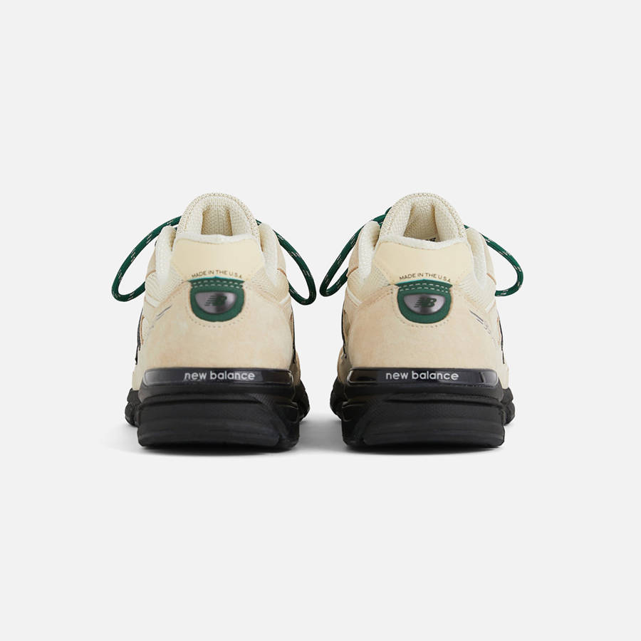 White Men Kith New Balance Made in USA 990v4 Sneakers | 8392-SUZPX