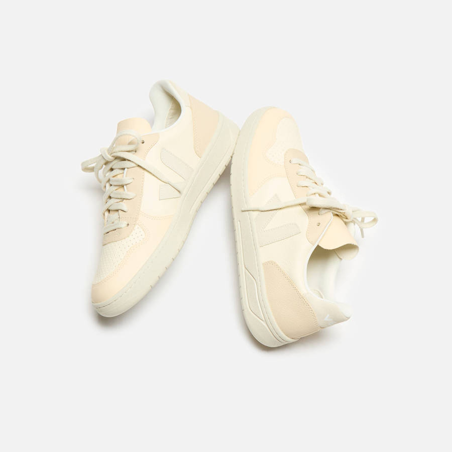White Men Kith Veja V-10 Sneakers | 4172-DPEJF