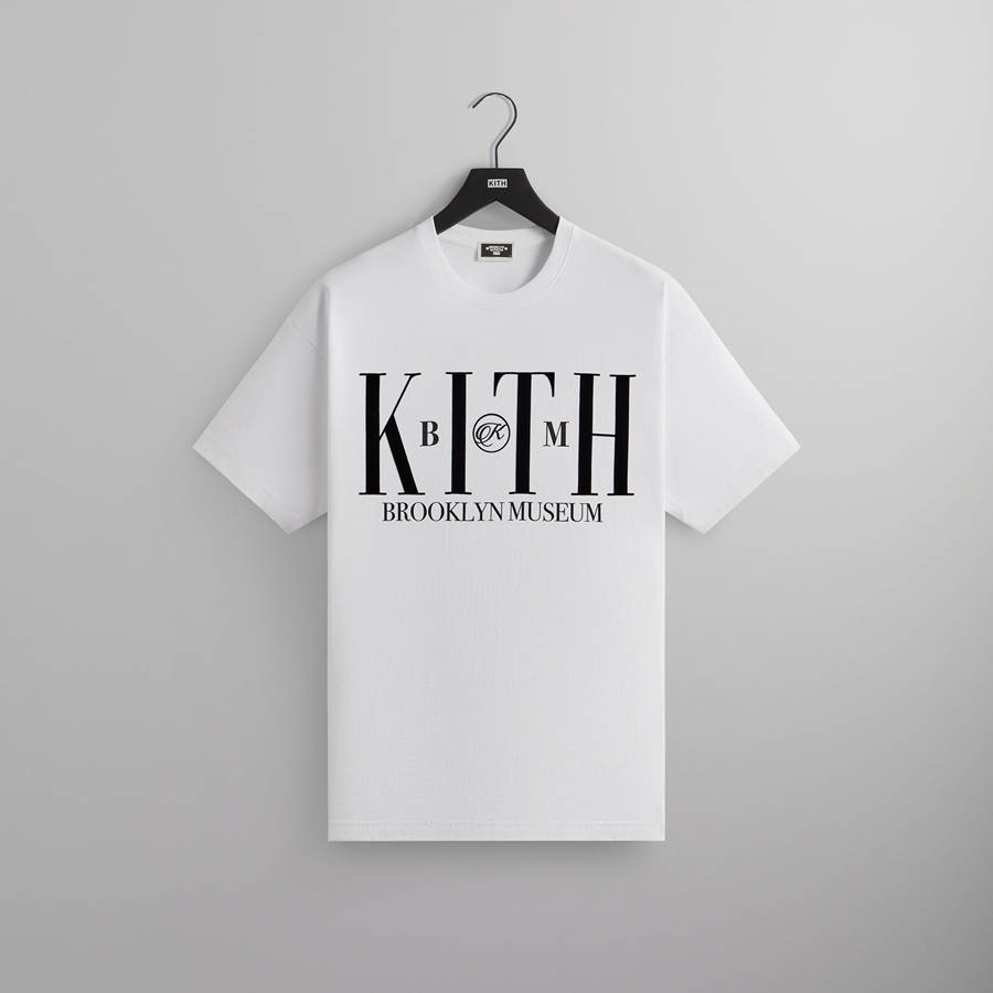 White Men Kith for the Brooklyn Museum Serif T-Shirt | 6913-XSALI