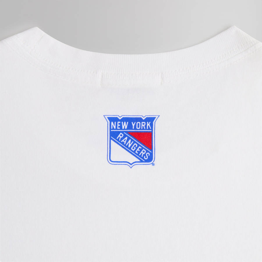 White Men Kith for the New York Rangers on Ice Vintage T-Shirt | 1589-VLDMF