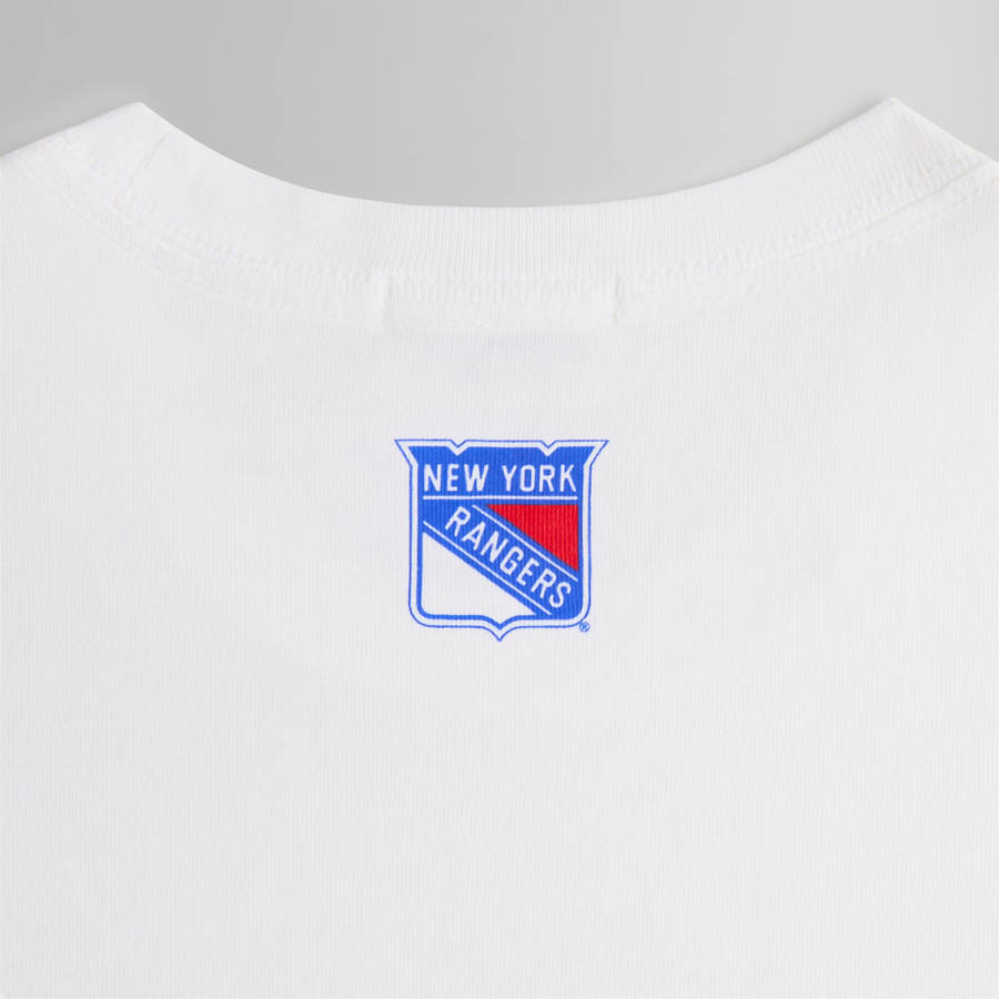 White Men Kith for the New York Rangers Hat Trick Vintage T-Shirt | 9542-WIBSG