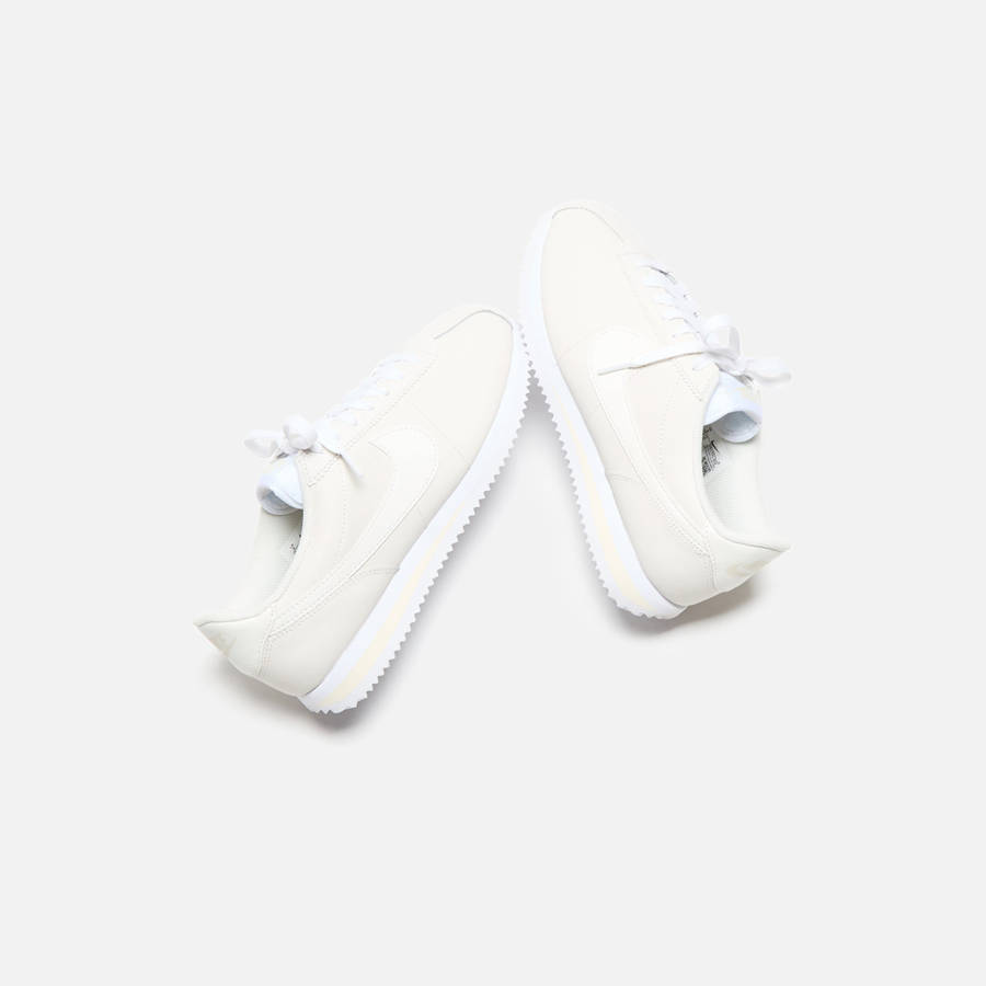 White Women Kith Nike WMNS Nike Cortez Sneakers | 7045-ATKWY