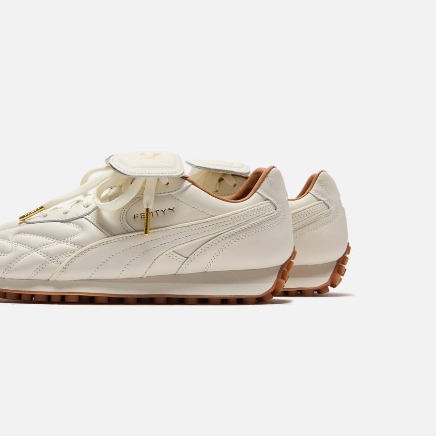 White Women Kith PUMA x FENTY WMNS Avanti L Sneakers | 2176-QZOPI
