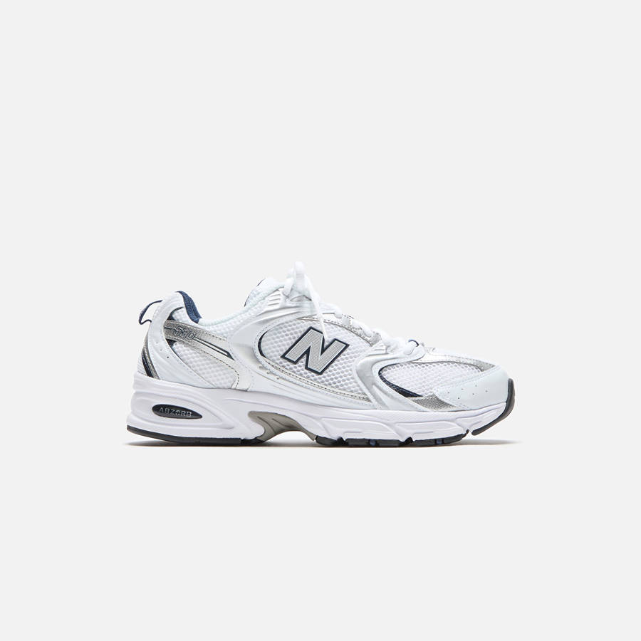 White / Beige Indigo Men Kith New Balance 530 Sneakers | 5390-KGANT